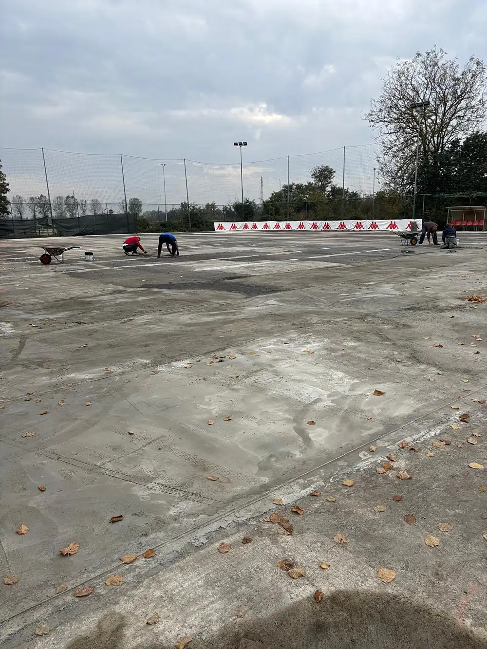Fondo in preparazione per il campo polivalente